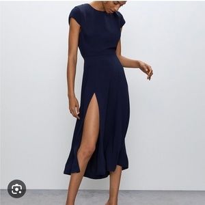 *Aritzia* Navy Babaton HAMPTONS dress